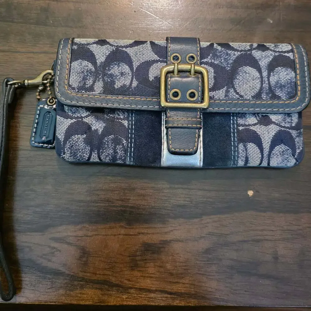 Coach Fall 2004 Special Edition Signature C Denim and Suede Buckle Wristlet